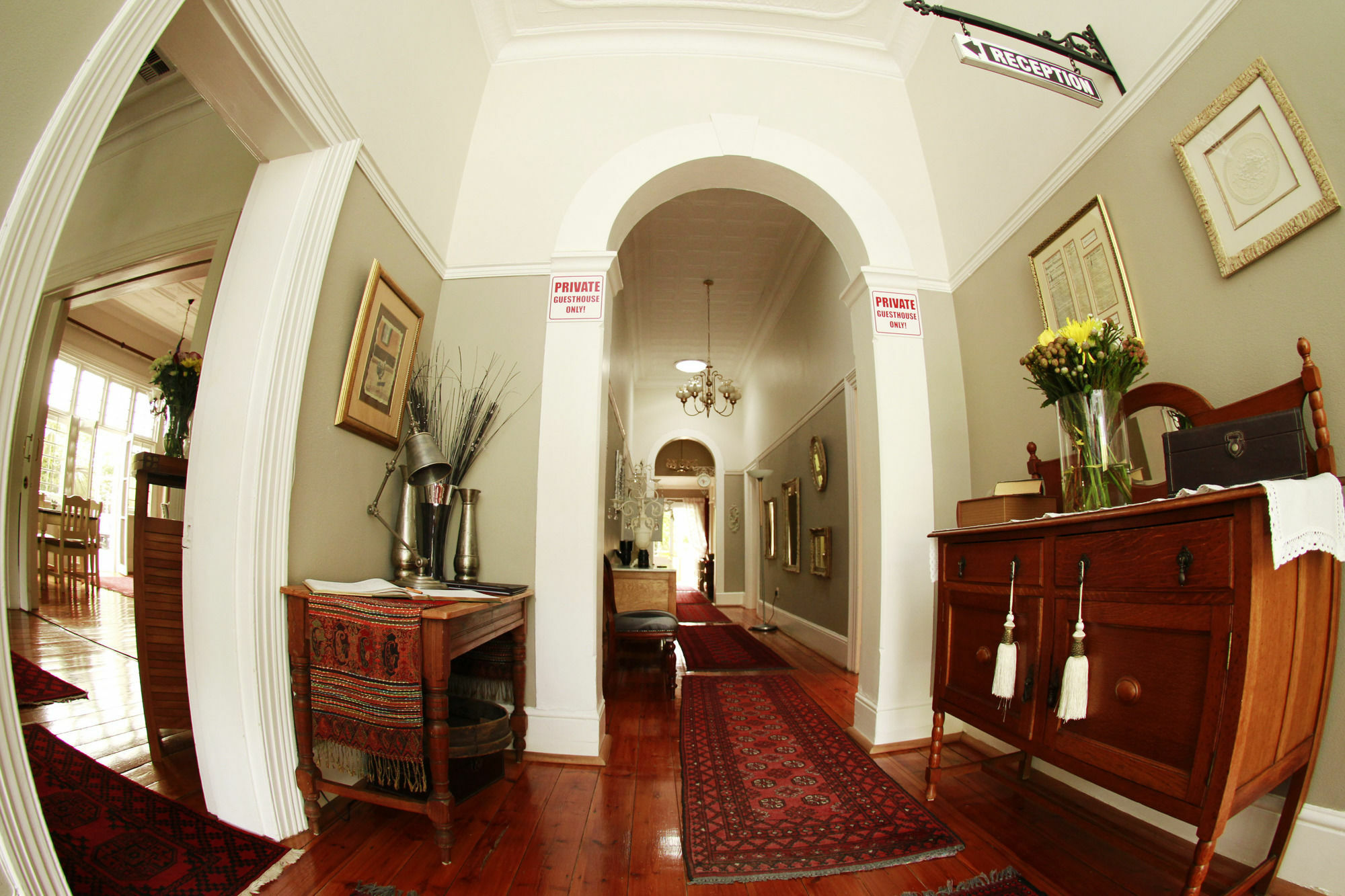 Oleander Guest House Kimberley Esterno foto
